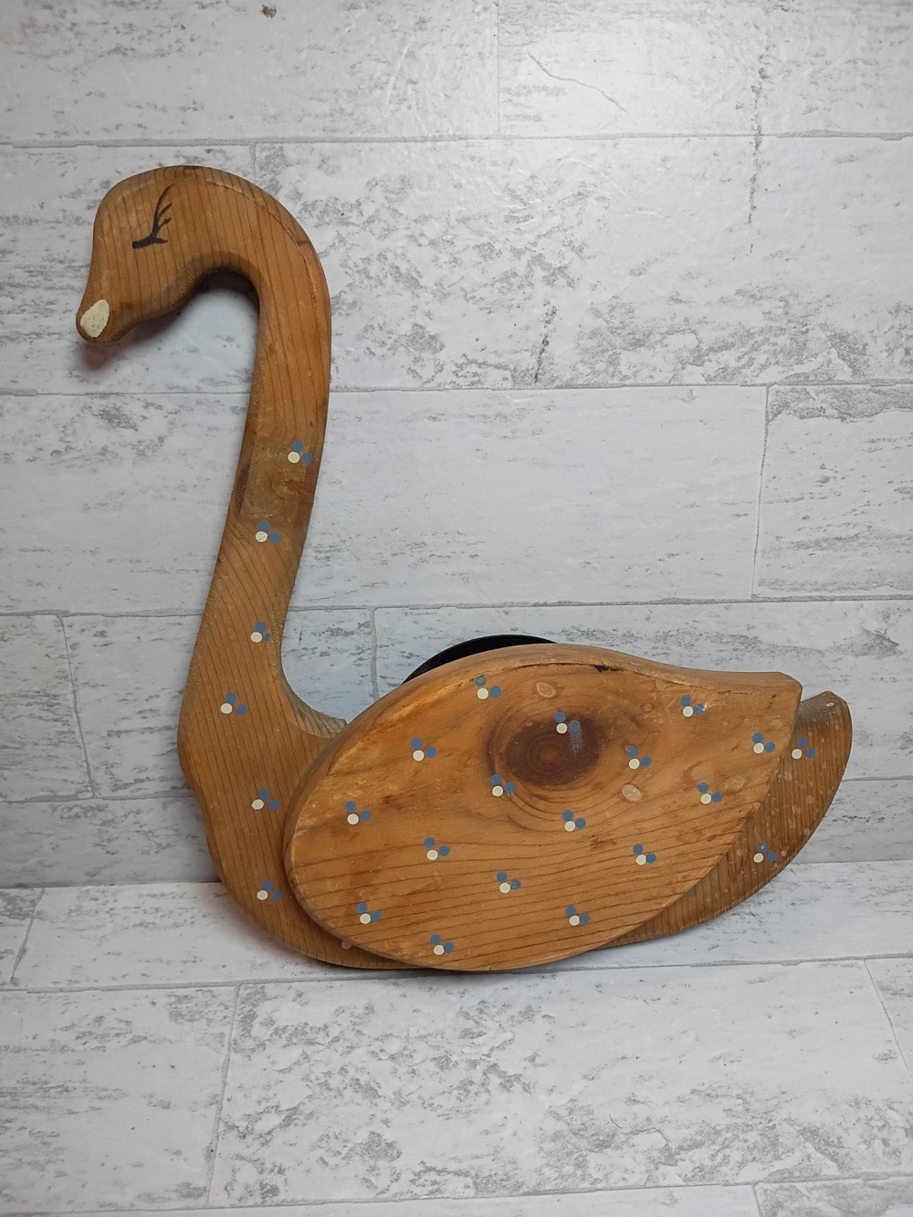 Wooden Swan Wall Decor with Pink Fabric Bird Accent